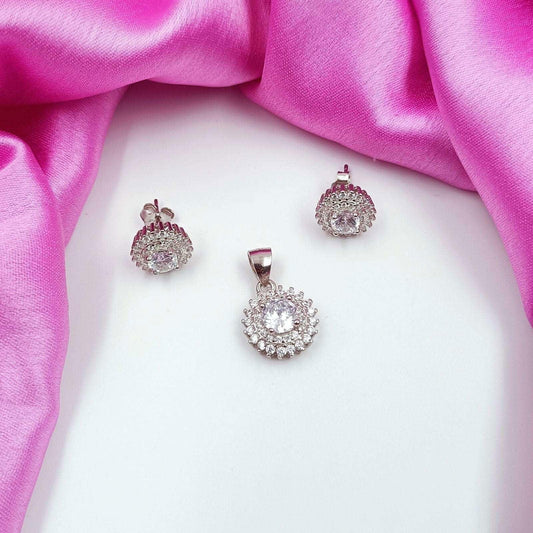 92.5 Silver Classic Round Shape Pendent Set - Shree Radhe Pearls
