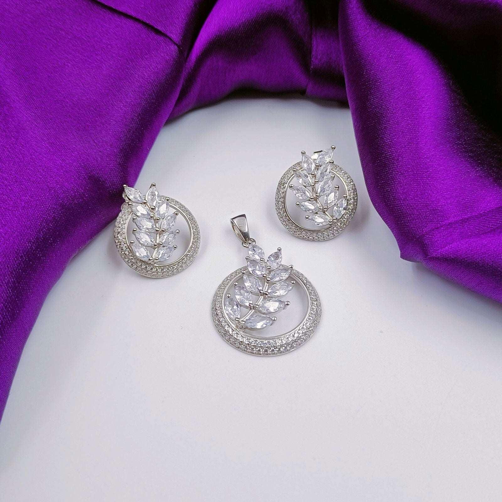 Sterling Silver Pendant Set for Women – Shree Radhe Pearls