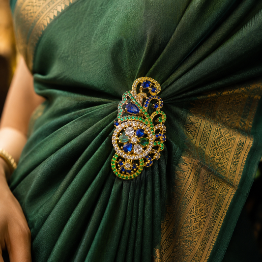 Alluring Floret Designer Sari Pin