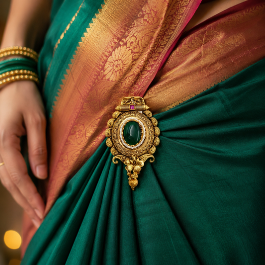 Enthrall Designer Sari Pin
