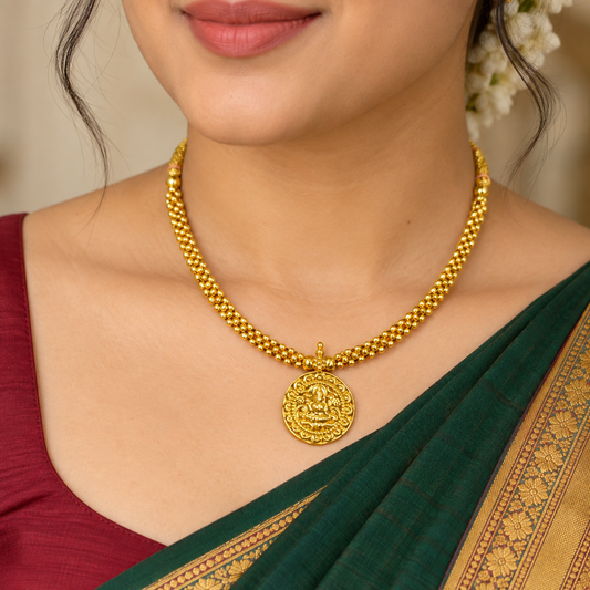 Elegance Designer Traditional Thushi