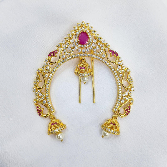 Enthralling Designer Hair Pin