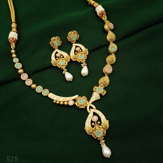 Supreme Designer Trendy Necklace Set