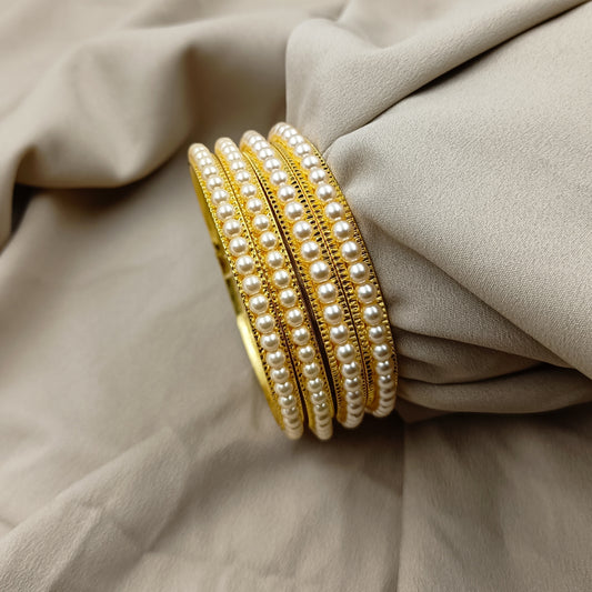 Gracefull Trendy Designer Pearls Bangles