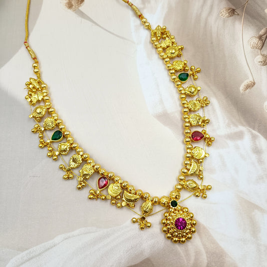Gleaming Traditional Designer Kolhapuri Saaj