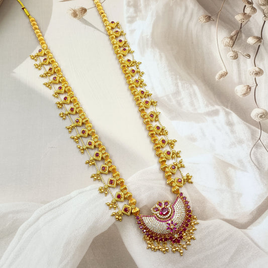 Enthrall Designer Traditional Kolhapuri Saaj