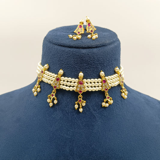 Radiant Traditional Designer Chinchpeti