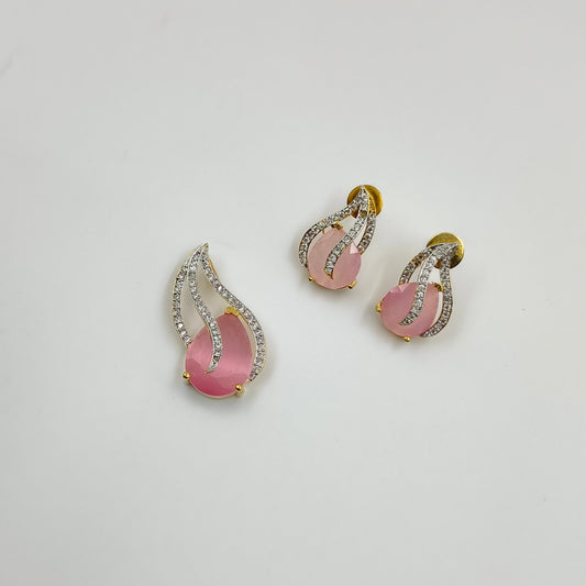 Blooming Designer Trendy Pendent Set