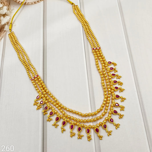 Attractive Designer Trendy Kolhapuri Saaj