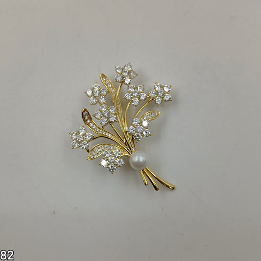 Lavishing Designer Trendy Saree Pin