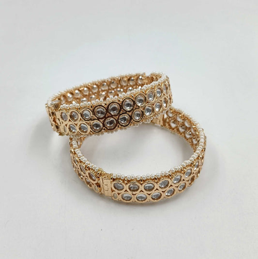 Pretty Designer Kundan Bangles