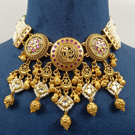 Dazzling Trendy Designer Necklace Set