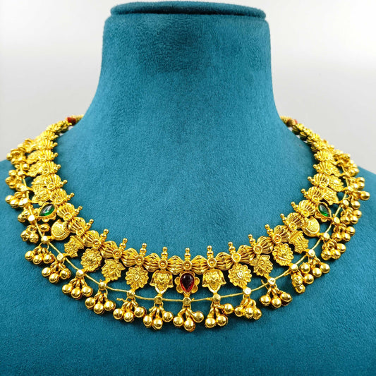 Attractive Traditional Designer Kolhapuri Saaj