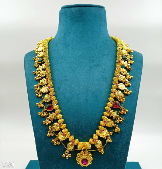 Divine Traditional Designer Kolhapuri Saaj