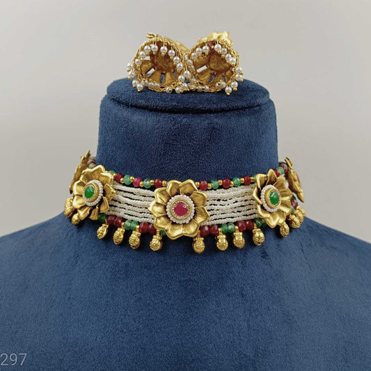 Appealing Floret Designer Choker Set