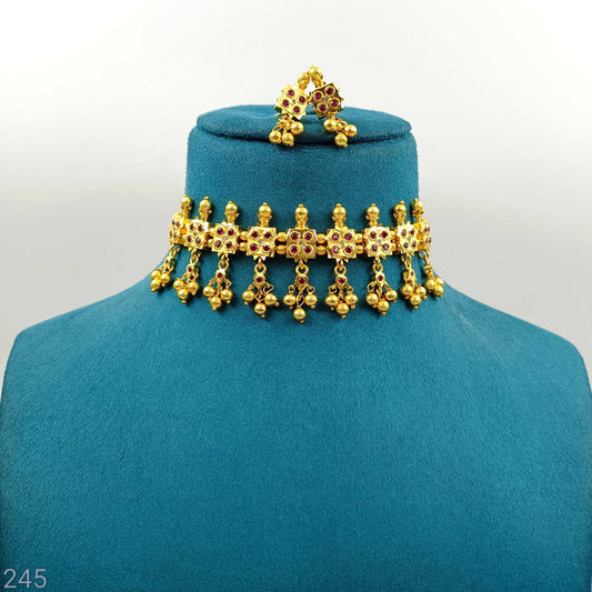 Square Designer Trendy Chinchpeti