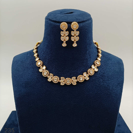 Captivating Kundan Designer Trendy Necklace Set