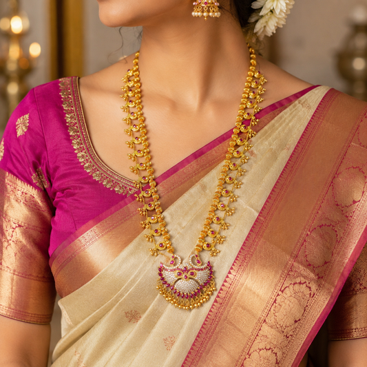 Alluring Designer Trendy Kolhapuri Saaj