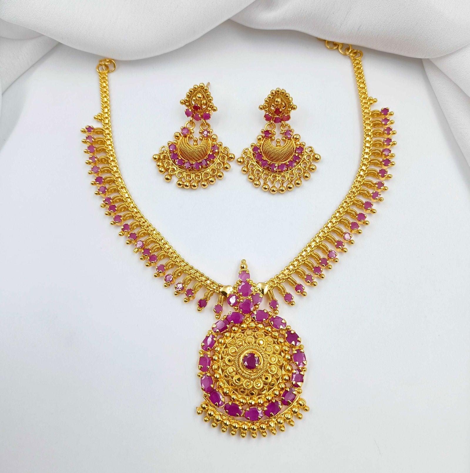 Attractive  Round Shaped Designer Short Set - Shree Radhe Pearls