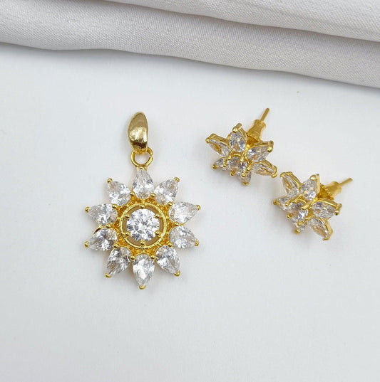 Beautiful Floret Designer Pendent Set - Shree Radhe Pearls