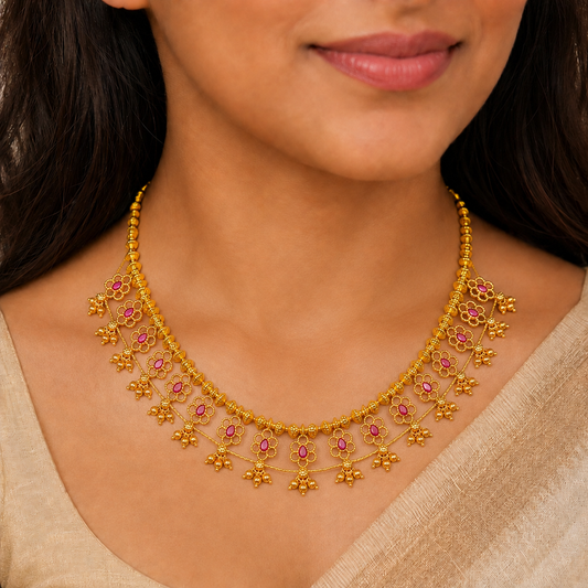 Adorable Designer Trendy Kolhapuri Saaj