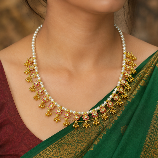 Massive Designer Trendy Kolhapuri Saaj