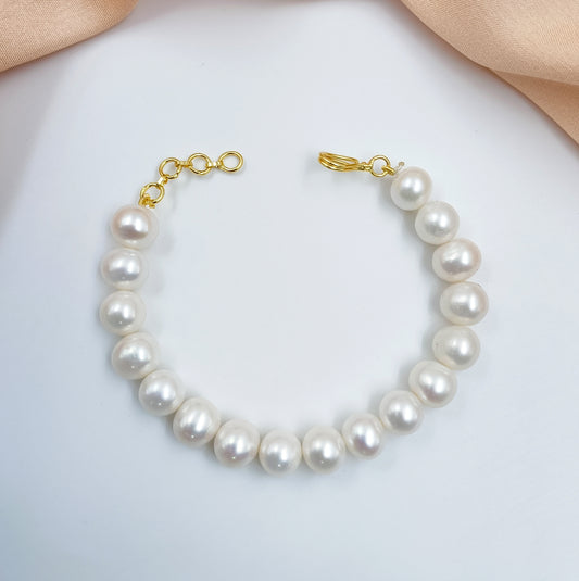 Iconic Fresh Water Pearls Bracelet