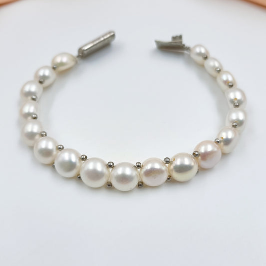 Precious Fresh Water Pearls Bracelet