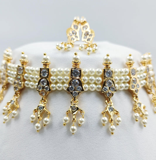 White Stone Studded Traditional Chinchpeti