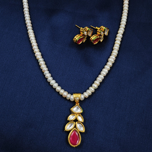 Iconic Kundan Studded  Fresh Water Pearls Set
