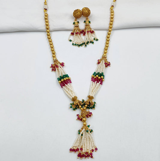 Luminous Pearls Designer Necklace Set