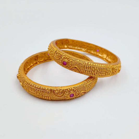 Rekha Attractive Gold Plated Bangles Set