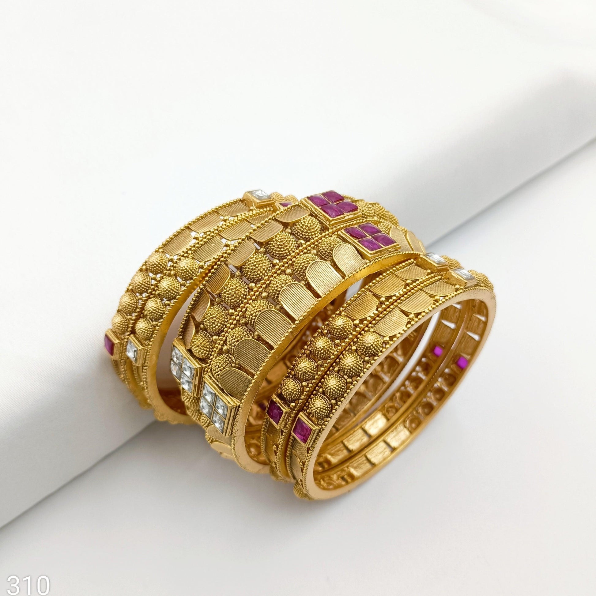Square Shaped Designer Rajwadi Finish Bangles – Shree Radhe Pearls