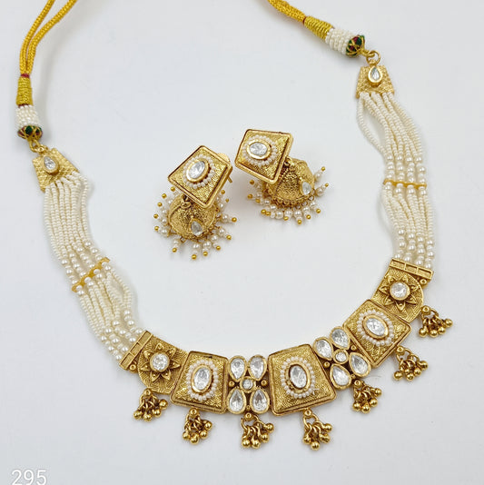 Splendid Designer Antique Finish Pearl Choker Set