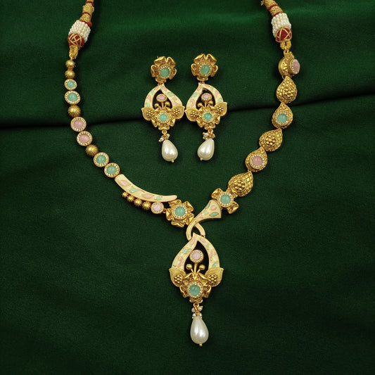 Supreme Designer Trendy Necklace Set