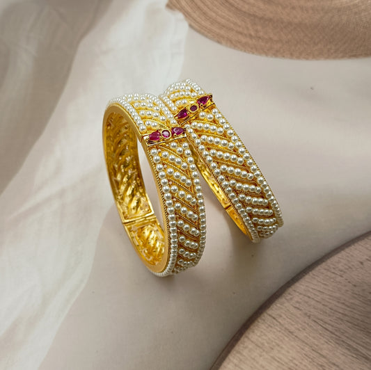 Captivating Trendy Pearls Designer Bangles