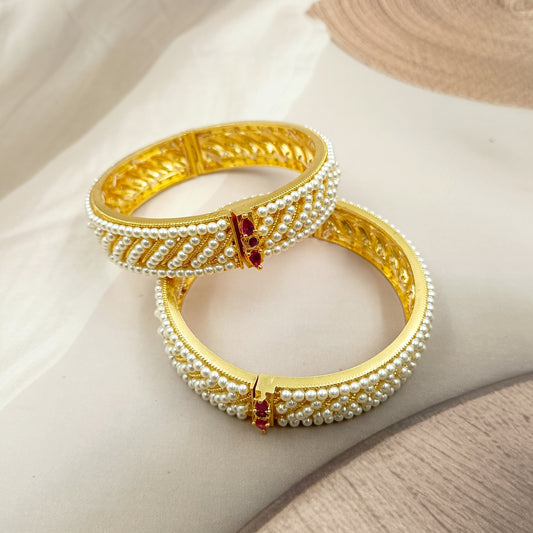 Captivating Trendy Pearls Designer Bangles