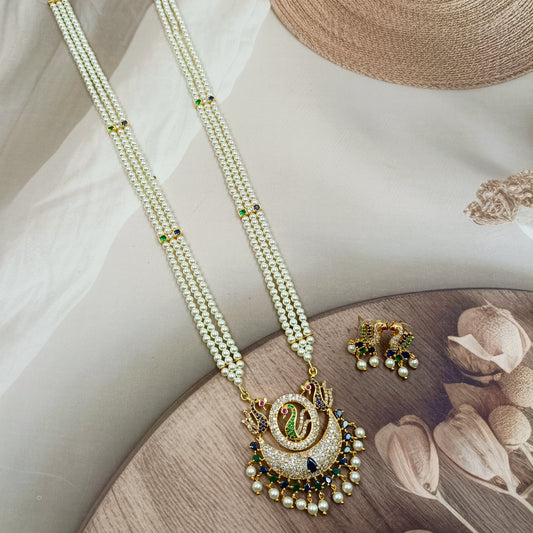 Pretty  Designer Pearl Ranihaar