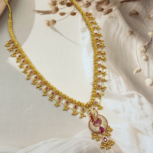 Adorable Peacock Designer Kolhapuri Saaj