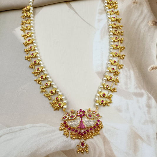 Radiant Peacock Designer Kolhapuri Saaj