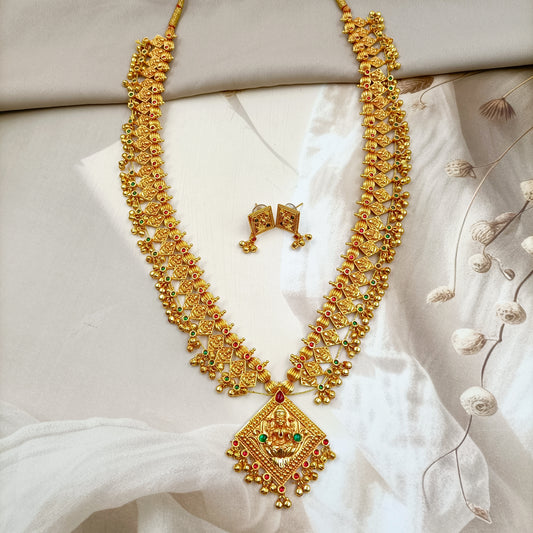 Iconic Designer Kolhapuri Saaj