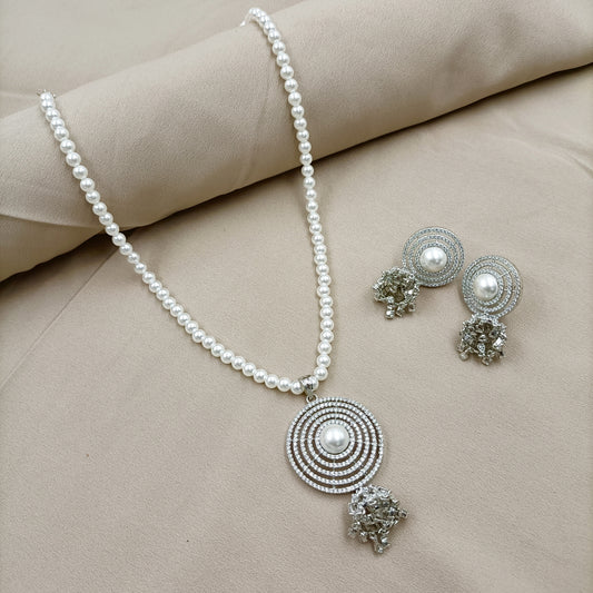 Delightful Designer Single Line Pearl Set