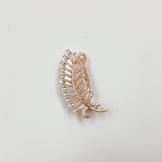 Majestic Designer Sari Pin