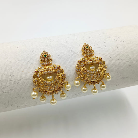 Captivating Designer Trendy Earrings