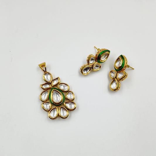 Imperial Designer Trendy Pendent Set