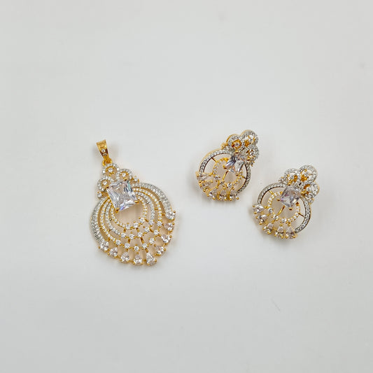 Luminous Designer Trendy Pendent Set