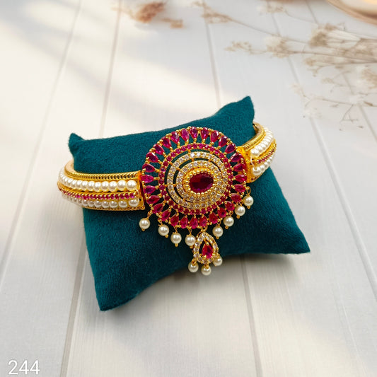 Attractive Designer Trendy Waki