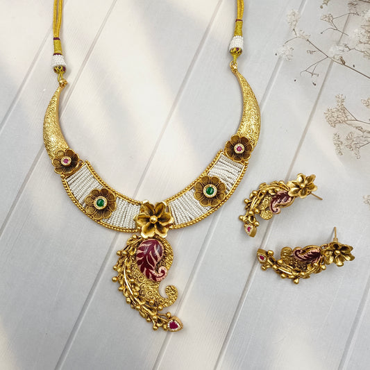 Captivating Designer Trendy Necklace Set