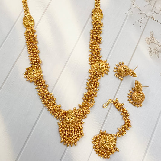Massive Designer Trendy Long Set