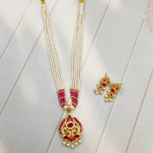 Dazzling Designer Trendy Chida Pearls Set